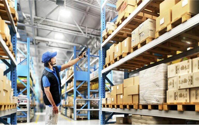 AMÉLIORER LA TRAÇABILITÉ DANS VOTRE ENTREPÔT GRÂCE AUX CODE-BARRES